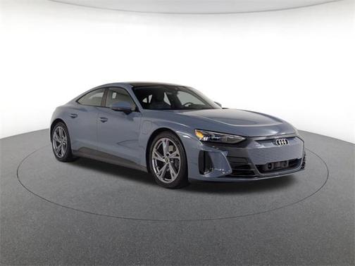 2024 Audi e-tron GT Premium Plus quattro