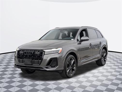 2025 Audi Q7 55 Premium Plus