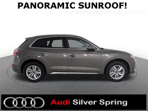 2023 Audi Q5 45 S line Premium