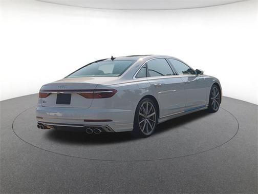 2025 Audi S8 4.0T
