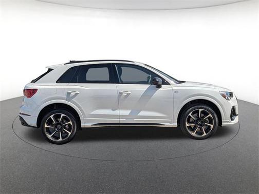 2025 Audi Q3 45 S line Premium Plus