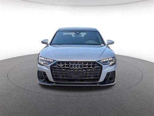 2025 Audi A8 L 55 TFSI quattro Tiptronic