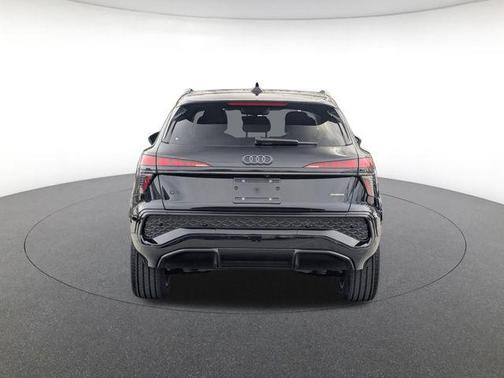 Mythos Black Metallic 2026 Audi Q3 S line