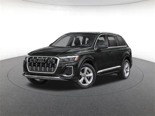 2025 Audi Q7 55 Premium Plus