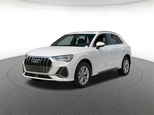 2025 Audi Q3 Premium 45 TFSI S line quattro Tiptronic