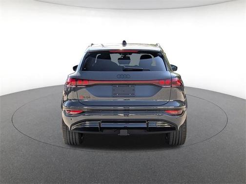 2025 Audi SQ6 e-tron Prestige quattro