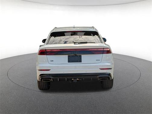 2026 Audi Q8 55 Premium Plus