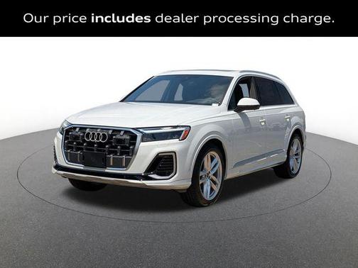 Glacier White Metallic 2025 Audi Q7 55 Premium Plus