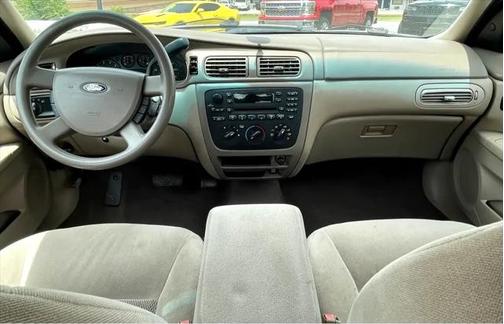 2004 Ford Taurus SES