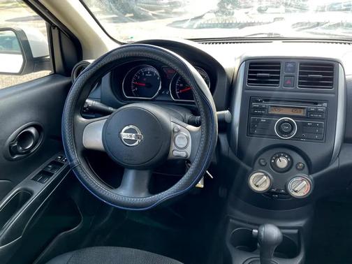 2012 Nissan Versa 1.6 S