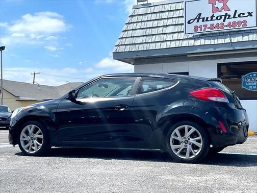 2017 Hyundai Veloster Base