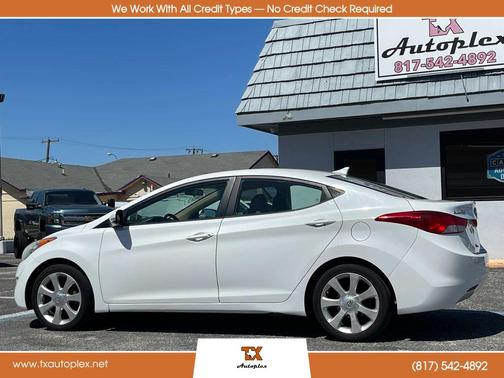 2011 Hyundai ELANTRA Limited