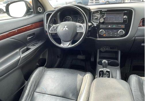 2014 Mitsubishi Outlander SE