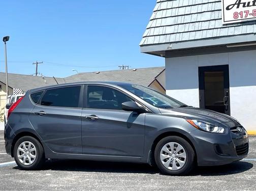 2013 Hyundai Accent GS