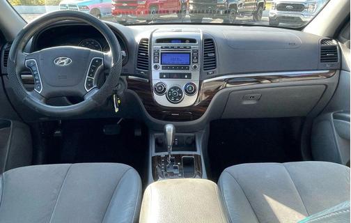2010 Hyundai SANTA FE SE