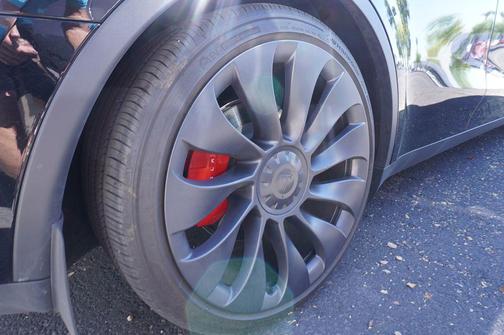 Solid Black 2024 Tesla Model Y Performance Dual Motor All-Wheel Drive