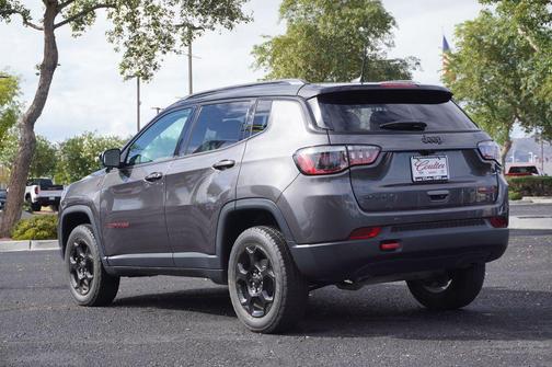 2023 Jeep Compass Trailhawk