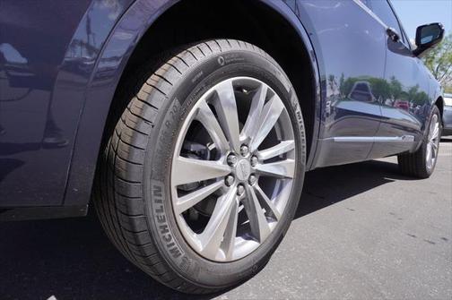 2025 Cadillac XT6 Premium Luxury FWD
