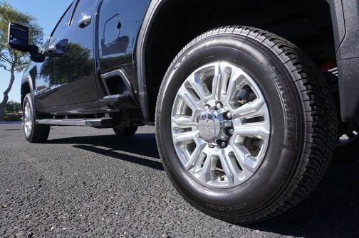 2021 GMC Sierra 2500 Denali