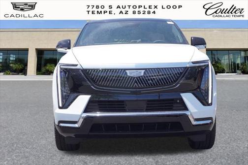 2025 Cadillac Escalade IQ Luxury 2