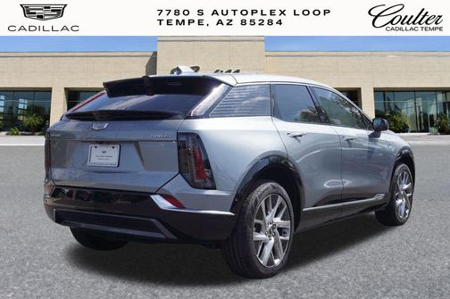 2025 Cadillac OPTIQ Luxury 1 AWD
