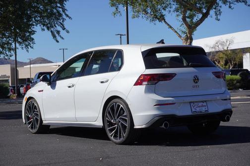 2023 Volkswagen Golf GTI 2.0T S DSG
