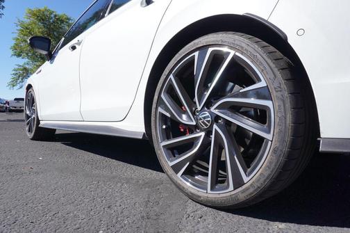 2023 Volkswagen Golf GTI 2.0T S DSG