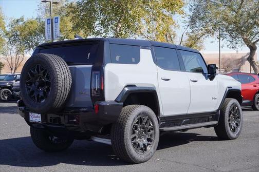 2025 GMC HUMMER EV SUV 2X