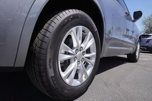 2025 Cadillac XT6 Luxury FWD