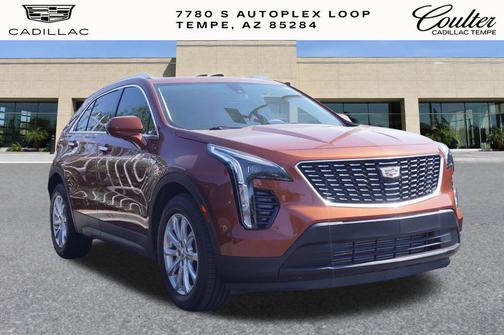 Autumn Metallic 2019 Cadillac XT4 Luxury