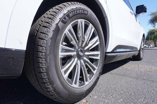 Vibrant White Tricoat 2026 Cadillac Escalade IQ Luxury