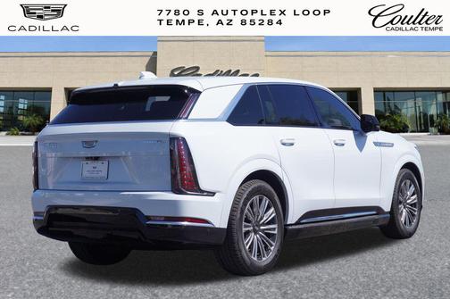 Vibrant White Tricoat 2026 Cadillac Escalade IQ Luxury