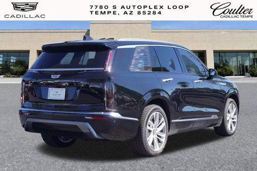 2026 Cadillac VISTIQ Luxury