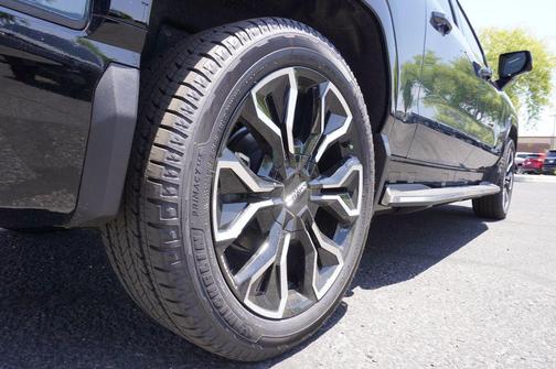 2025 GMC Sierra EV Max Range Denali