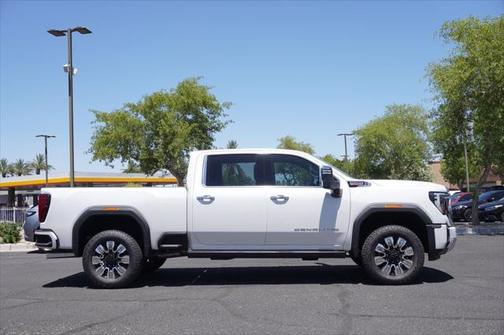 2025 GMC Sierra 2500 Denali