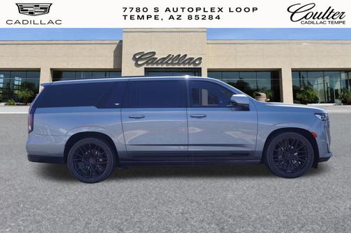 Argent Silver Metallic 2023 Cadillac Escalade ESV Sport