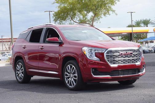 2024 GMC Terrain Denali