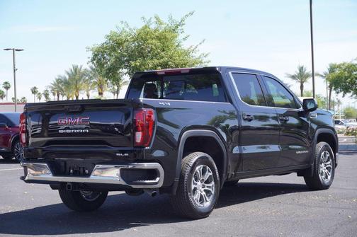 Onyx Black 2026 GMC Sierra 1500 SLE
