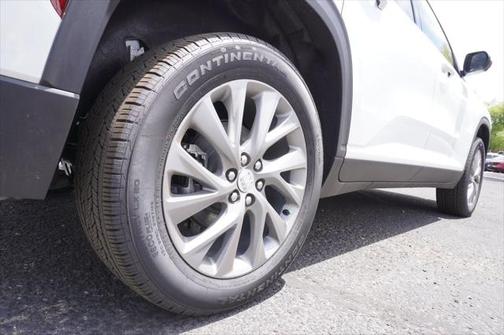 2025 Buick Enclave Preferred FWD