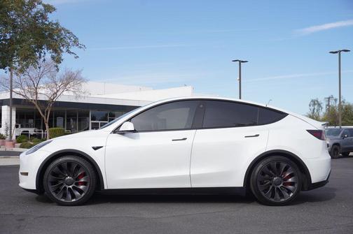2022 Tesla Model Y Performance Dual Motor All-Wheel Drive