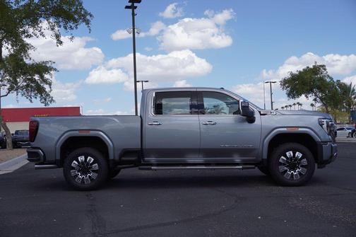 2025 GMC Sierra 2500 Denali