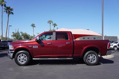 2018 RAM 2500 Laramie Crew Cab 4x2 6'4' Box