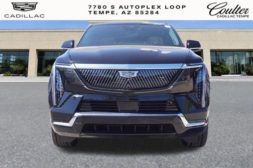 2025 Cadillac Escalade IQ Luxury 2