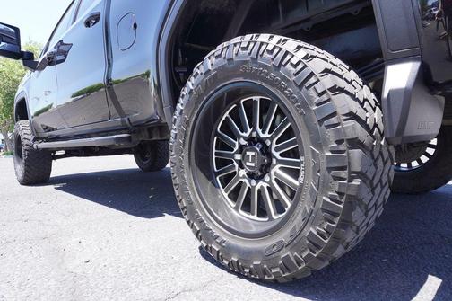 Onyx Black 2023 GMC Sierra 1500 Elevation