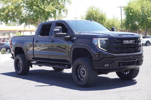 Onyx Black 2023 GMC Sierra 1500 Elevation