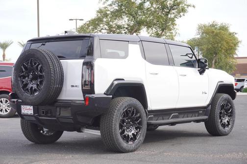 2026 GMC HUMMER EV SUV 2X