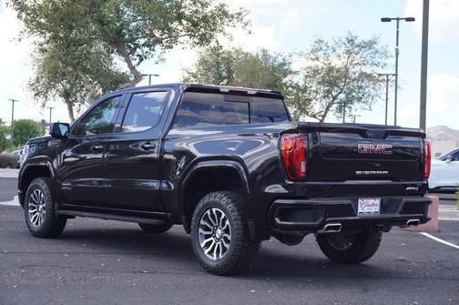 2022 GMC Sierra 1500 AT4