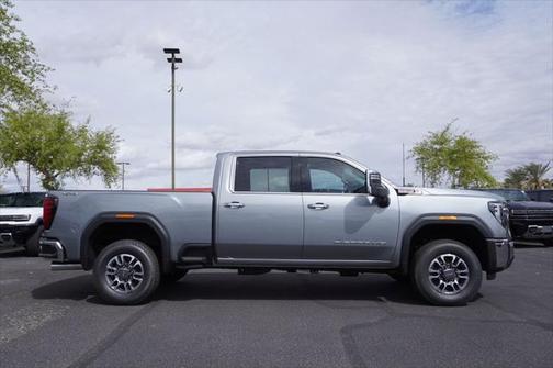 2025 GMC Sierra 2500 SLT