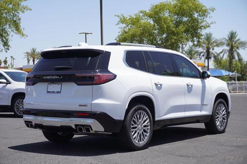 2025 GMC Acadia Denali