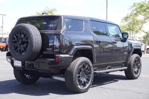 2026 GMC HUMMER EV SUV 2X